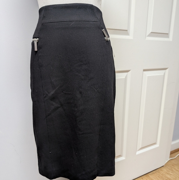 NWT Michael Kors Black Midi Skirt with Zipper Accents - Picture 1 of 7